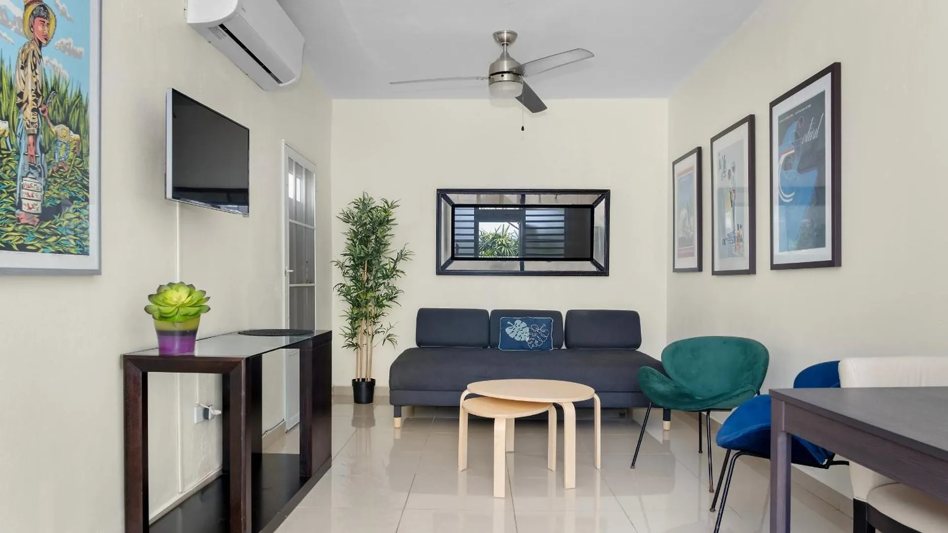 Prime Location At Condado Beach 1Br 1 Ba - Apt 7 San Juan Puerto Rico